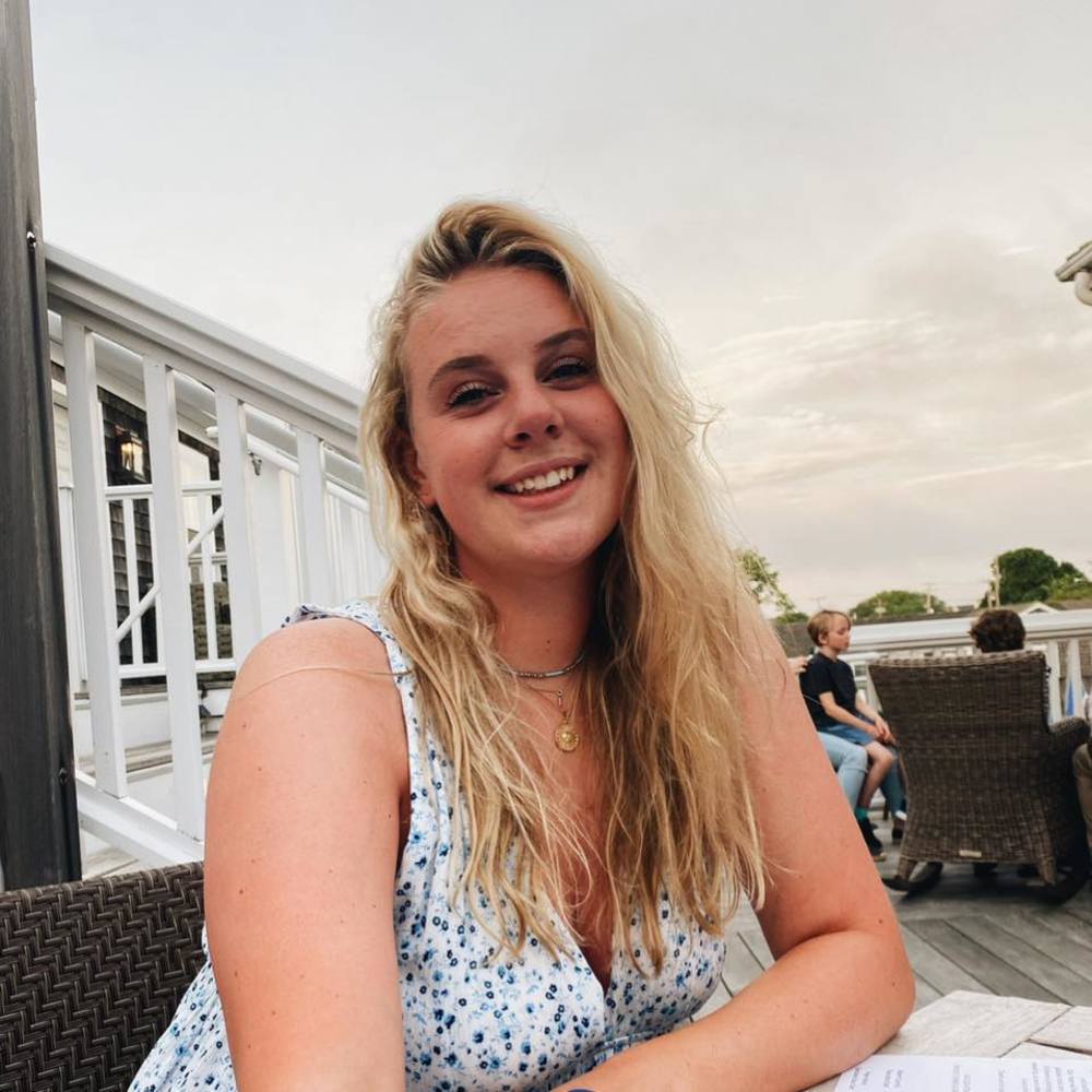 Meet your Posher, Esme